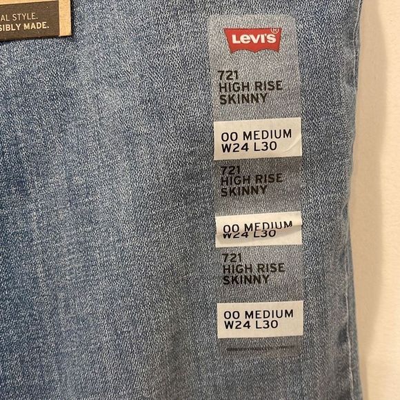 LEVE’S 721 HIGH RISE SKINNY WOMEN'S JEANS W24 / L30. - Picture 10 of 16